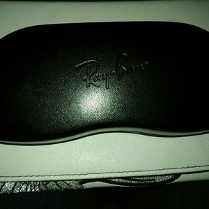 Glasses case